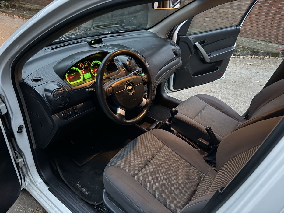 Chevrolet Aveo T250 2006 1.5 бенз