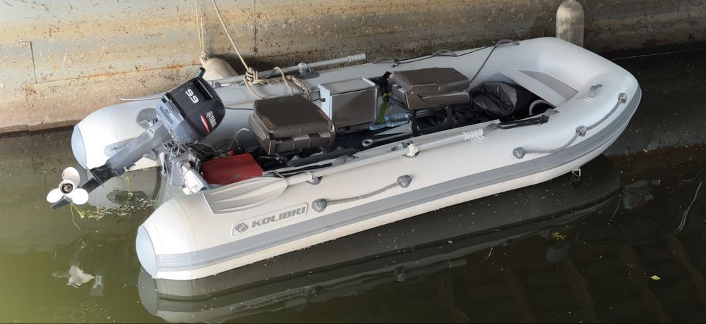 Продам лодку Kolibri dxl360