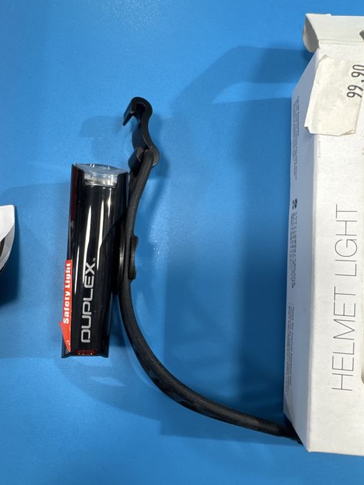 Lampka Cateye Duplex SL-LD400 na kask podwójna