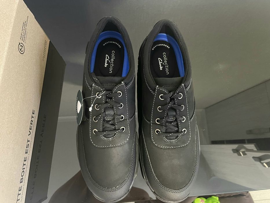 Кожаные водонепроницаемые ботинки от английского бренда  Clarks