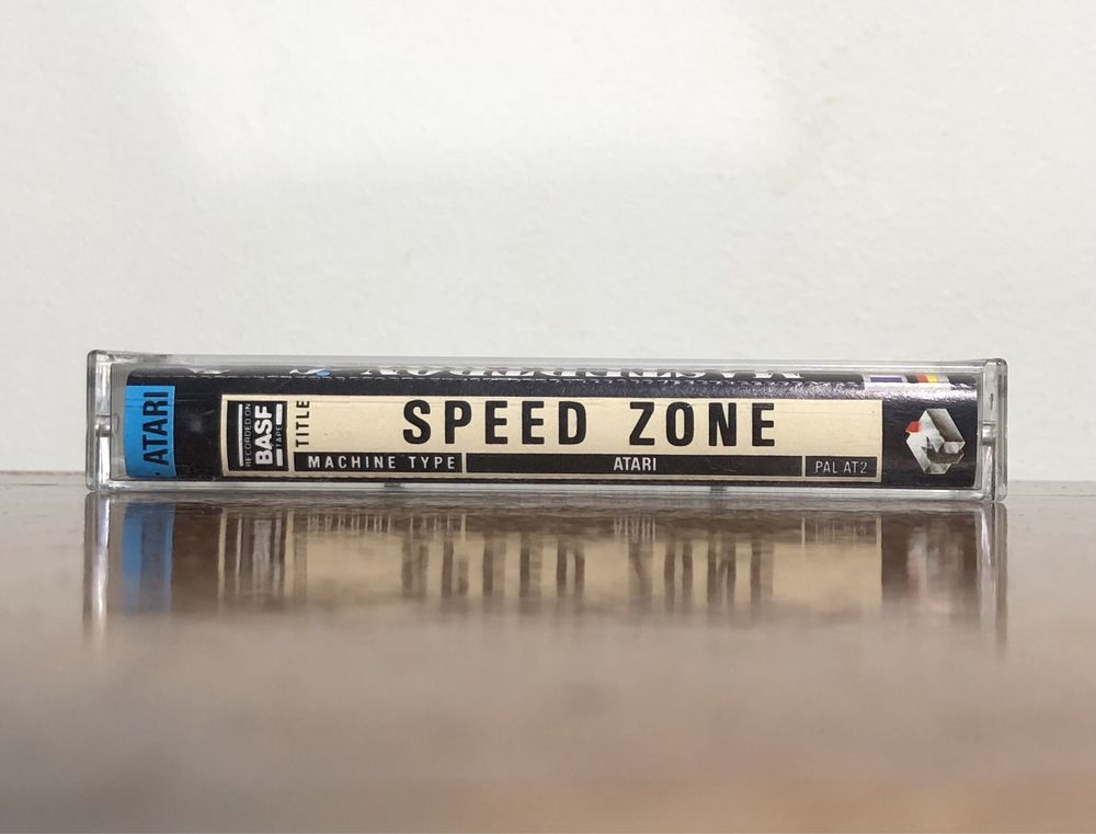 Gra Speed Zone kaseta magnetofonowa ATARI XL XE 8-bit retro arcade cib