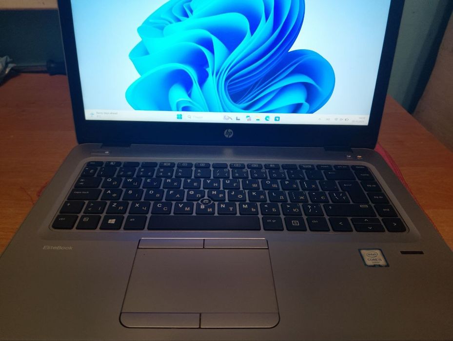 HP EliteBook 840 G3 — готовый к работе и небольшим играм