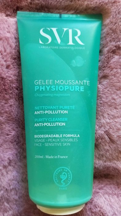 SVR Physiopure Żel oczyszczający do mycia twarzy, 200 ml