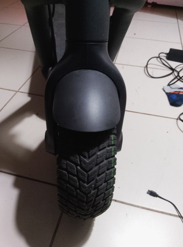 Trotinete elétrica nova