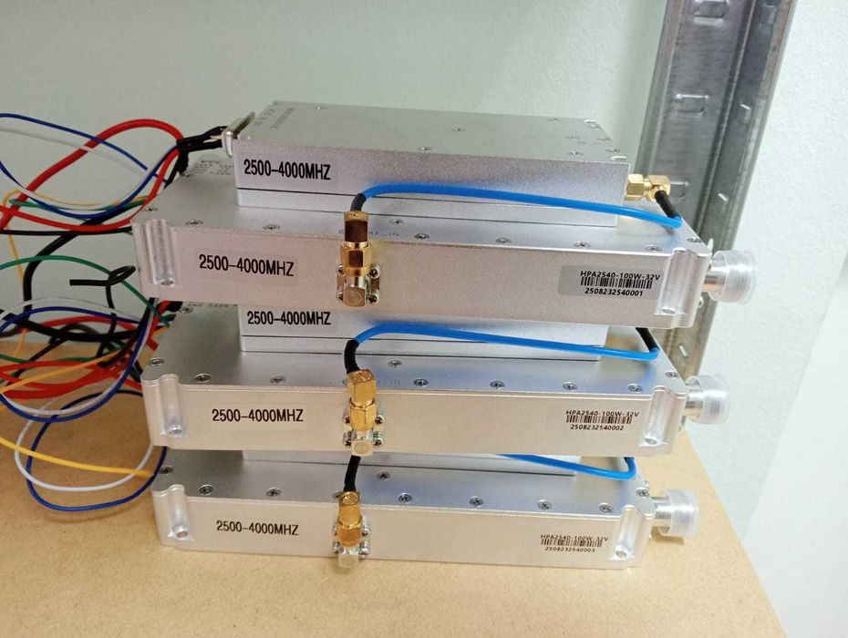 Модуль LORA, Потужний GaN підсилювач 2500–4000 МГц, 100 Вт, 23 В