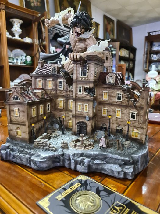 Eren Jaeger Resin Attack On Titan chikara + Eren Yeager Resin Model 12