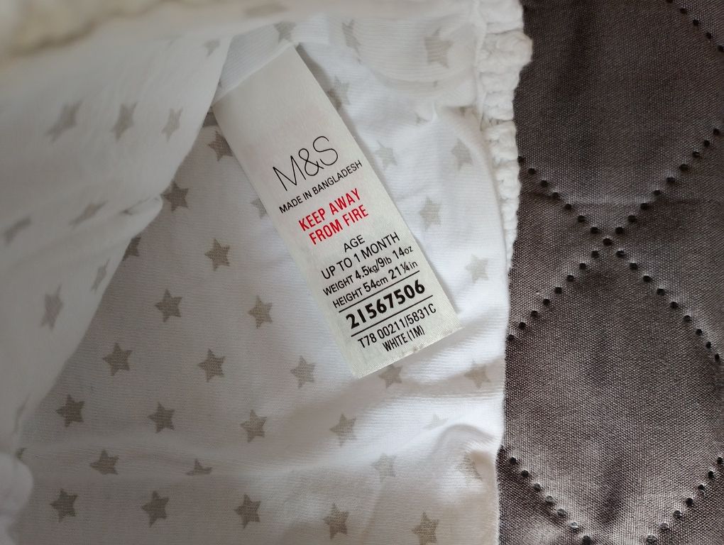 Sweterek niemowlęcy M&S