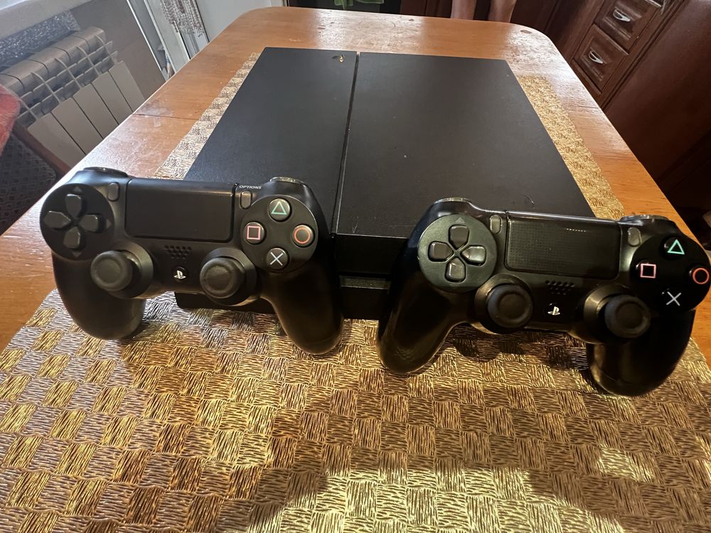 PlayStation 4 CUH-1216B 1 TB