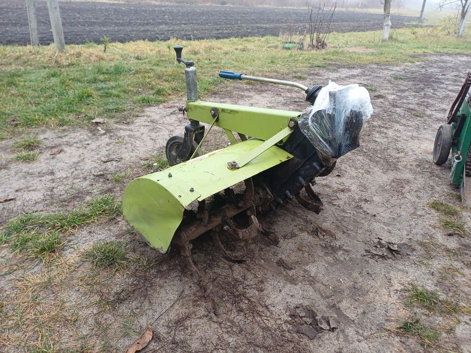 Мотоблок Зубр 10 з навсним в комплекті