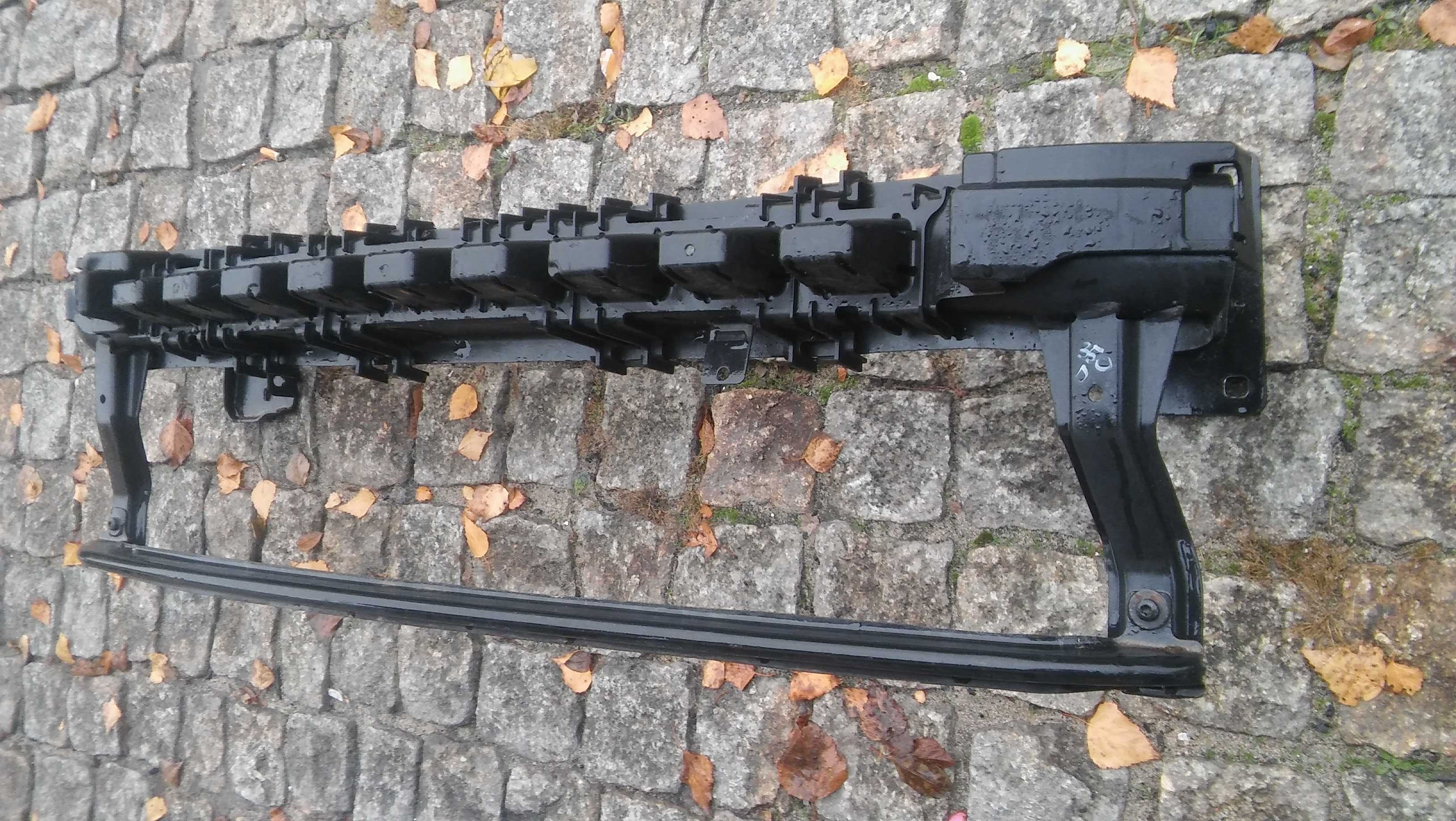 VW Polo 6C0,od 14r,belka przód pod zderzak,absorber,oryginał