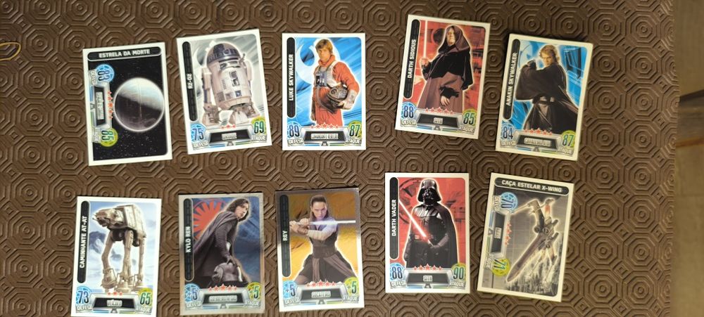 Coleção completa 100 cromos Star Wars