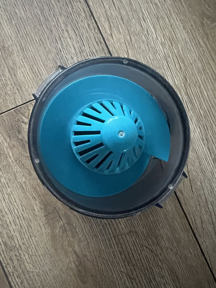 Pojemnik na kurz do odkurzacza pionowego Philips aqua pro