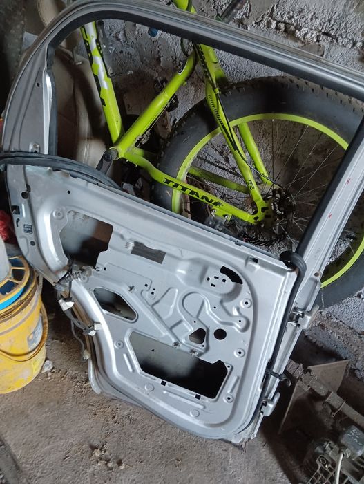 Двері задні ліві Cherry qq