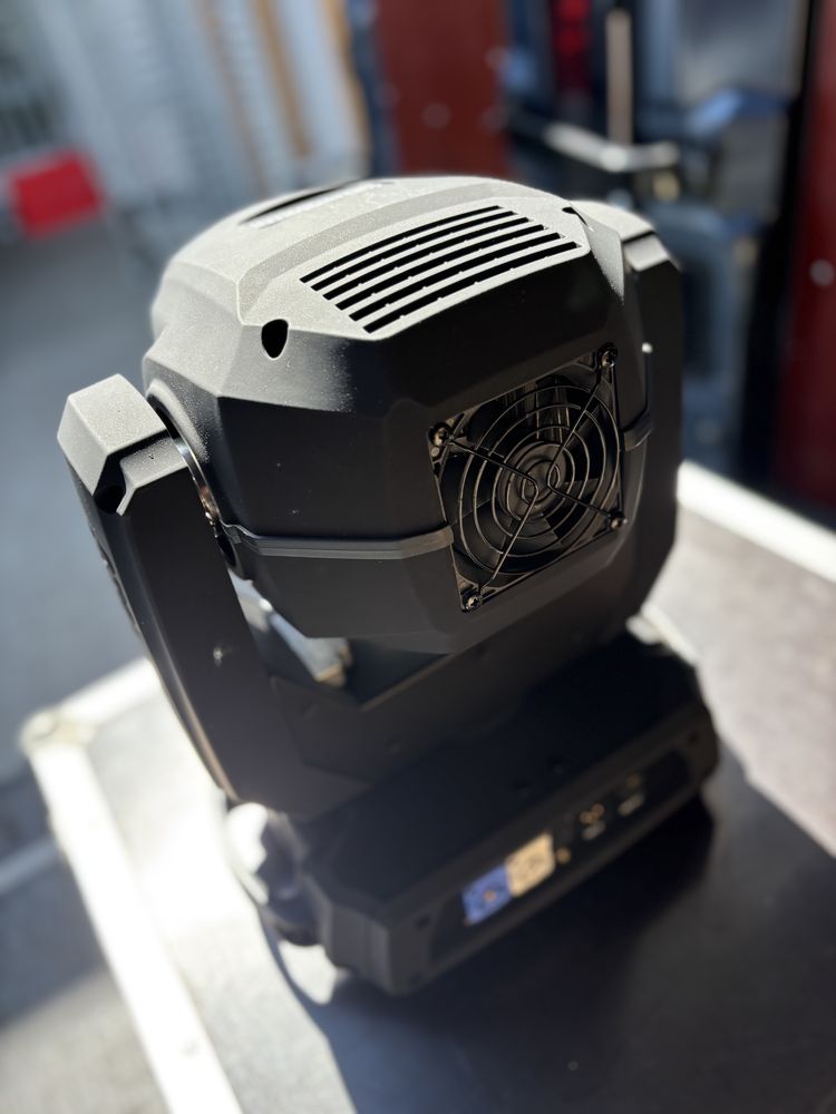 Chauvet intimidator 360 spot głowy rychome