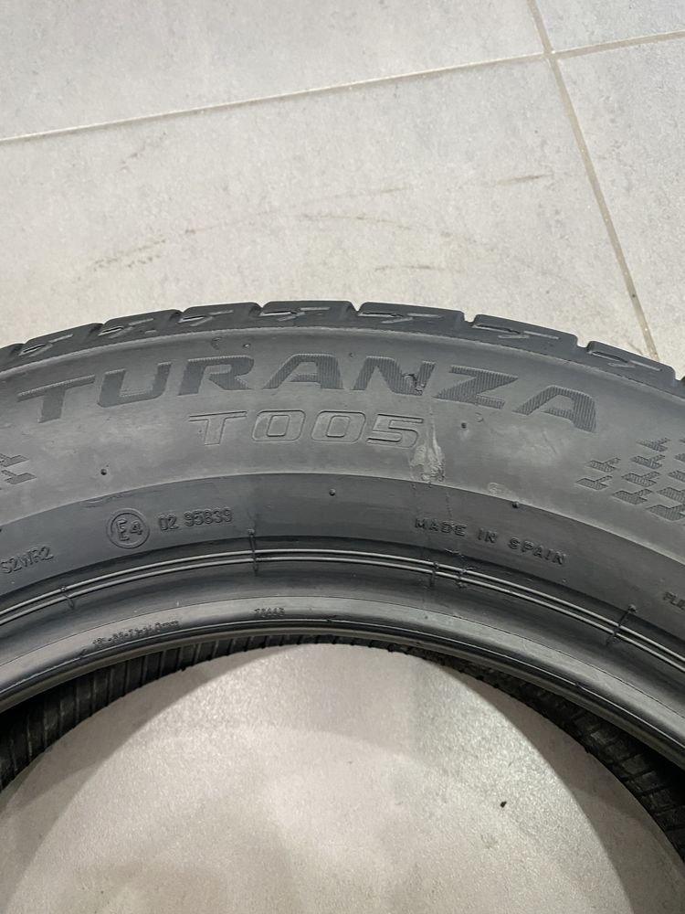 205/60 R16 Bridgestone Turanza T005