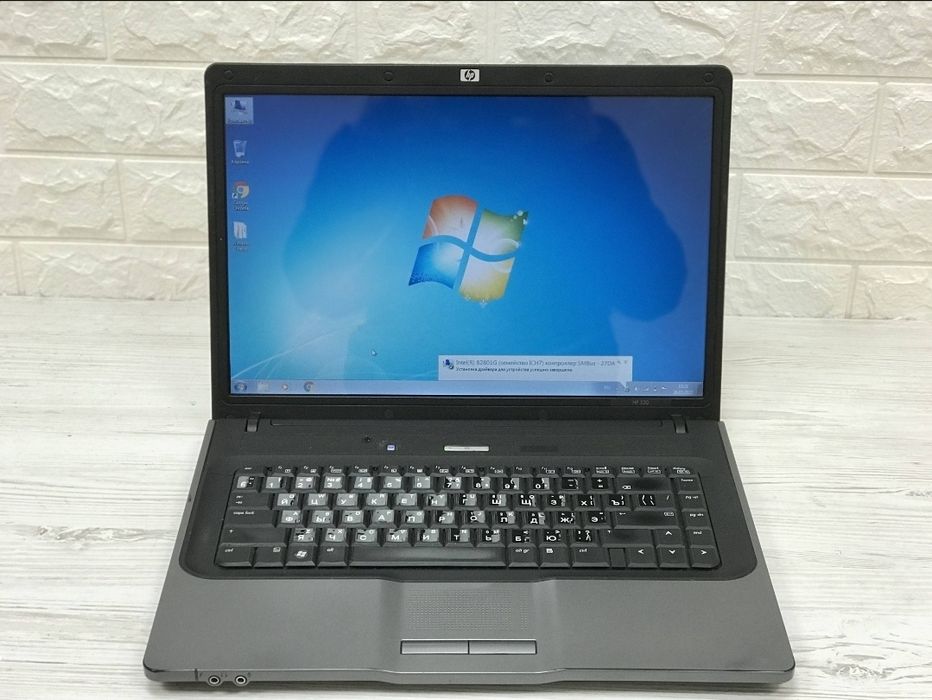 Продам Ноутбук HP 530 в дуже хорошому стані