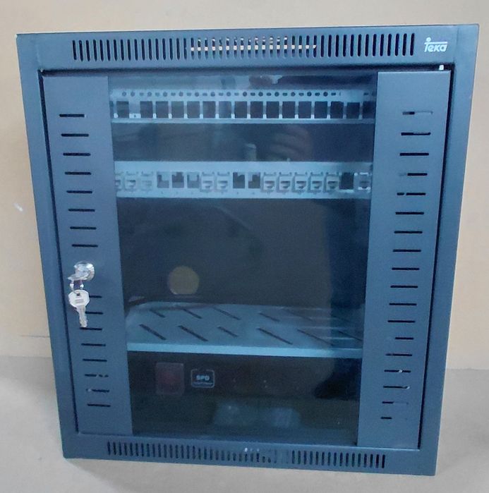 Armário Bastidor TEKA rack 45x25x50cm alt ( como novo)