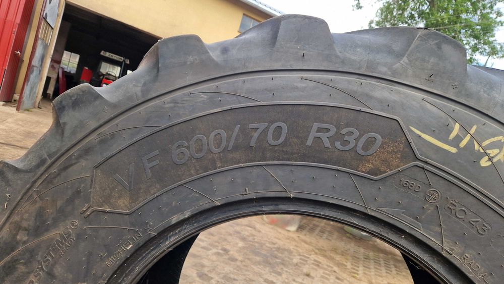 600/70r30 600/70-30 Pirelli Michelin 50% bieżnik bez napraw