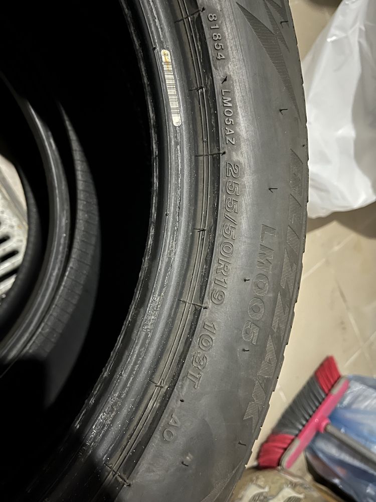 Зимова гума Bridgestone 225/50/19  blizzak LM 005. випуску 2021