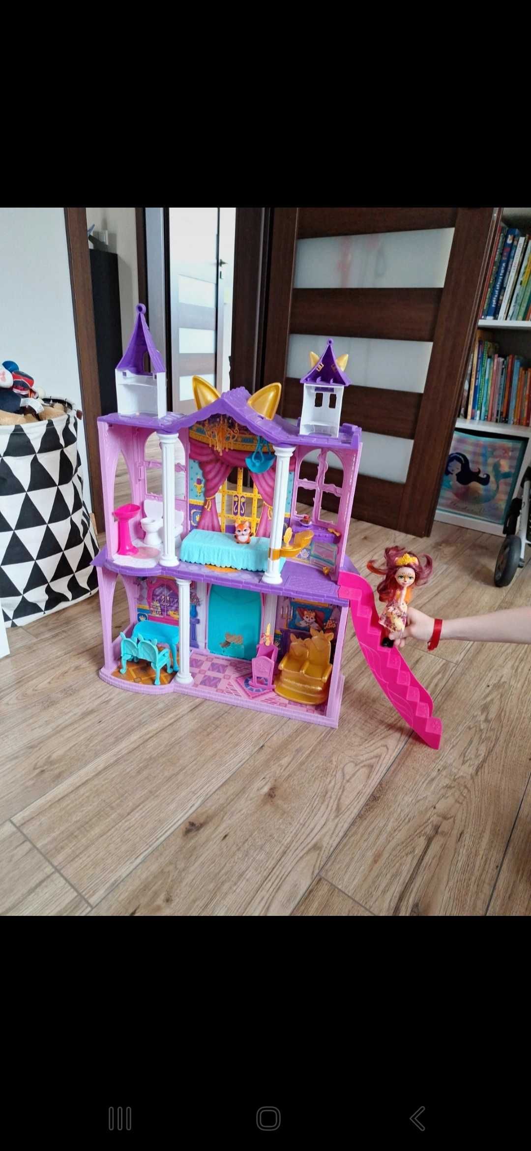 Zamek Enchantimals