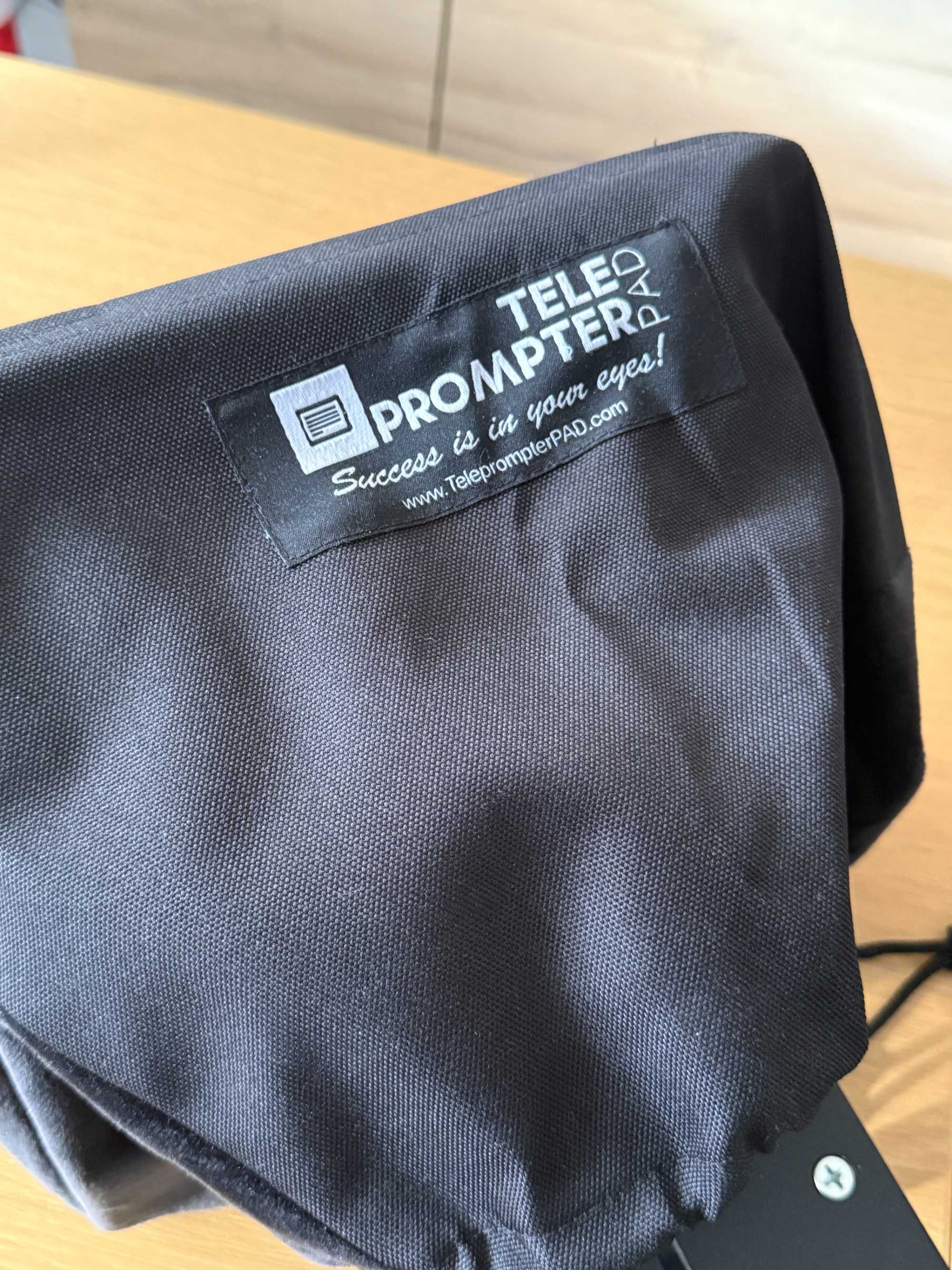 Teleponto com comando e App - Teleprompter Pad