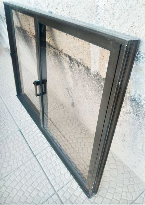 Vendo Janelas e Portas e respetiva caixilharia