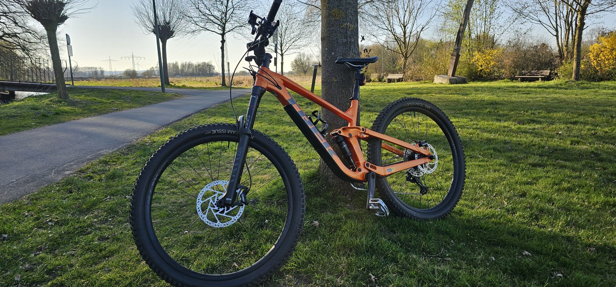 Trek slash 7  2022