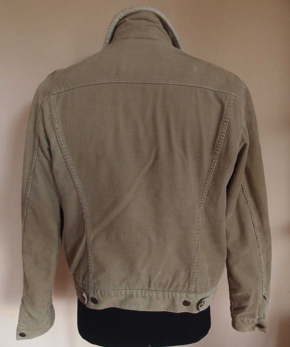 Вельветовая  куртка Levis sherpa (L)