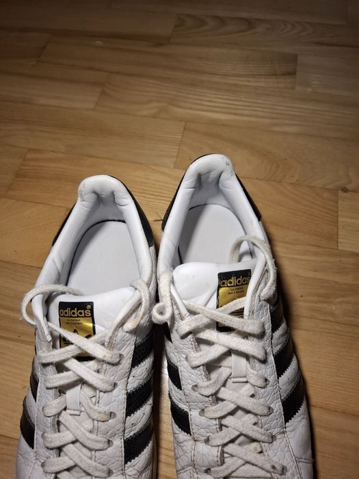Adidas superstar