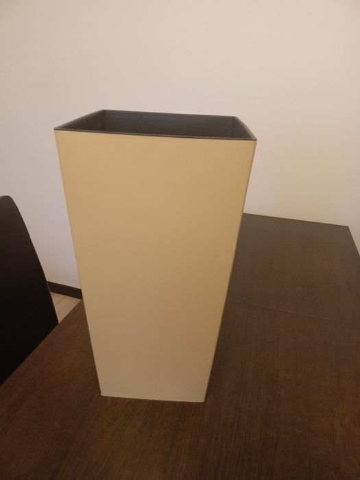 Donica na kwiaty, duża z wkładem, jasny beż