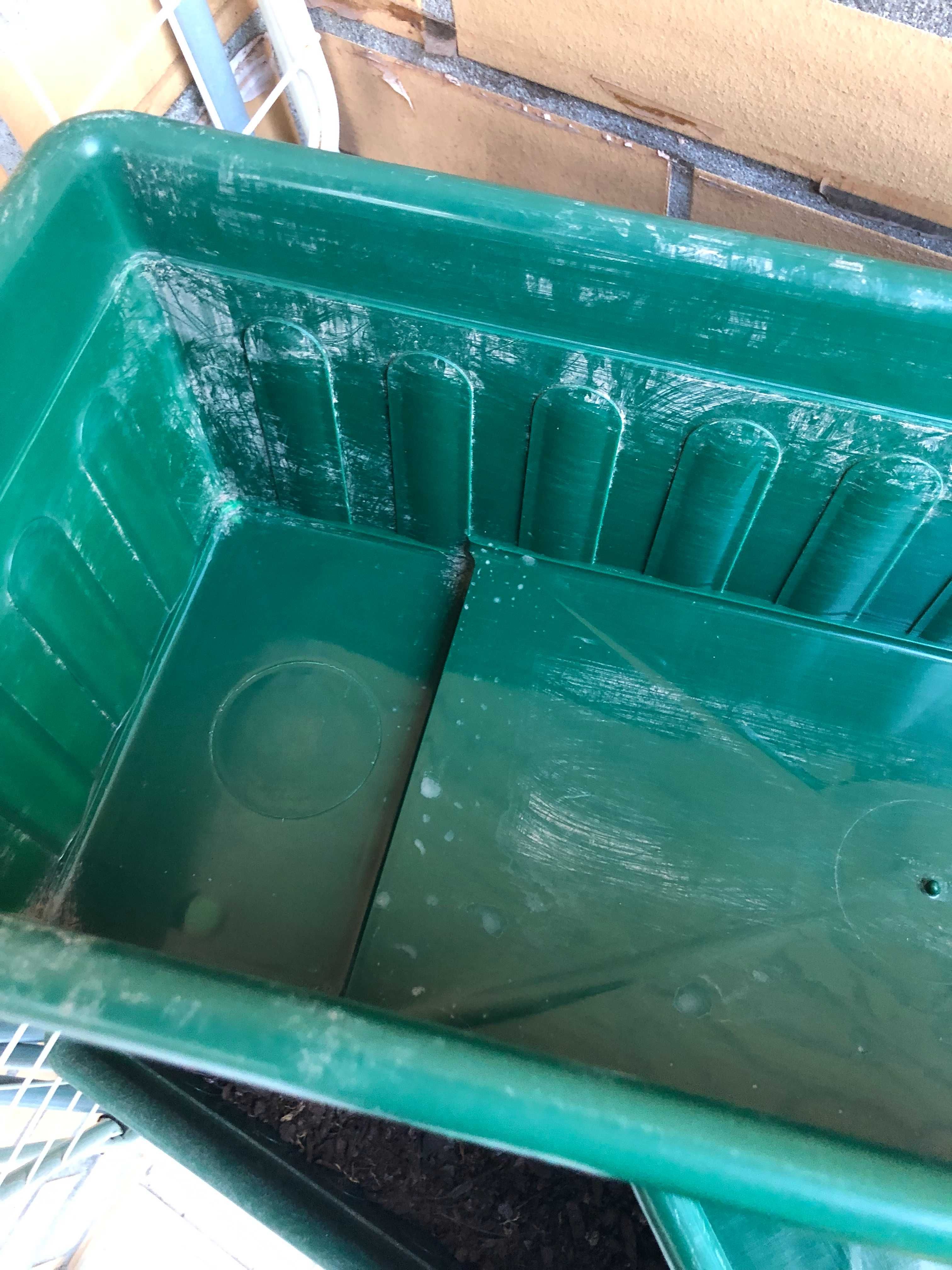 Floreira em plastico excelente estado