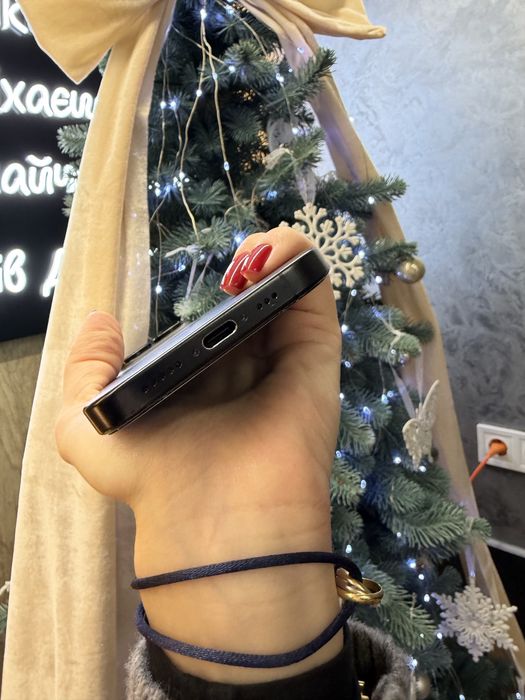 Used IPHONE 16Pro 256 Black Titanium Neverlock Костюшка,5 igrand