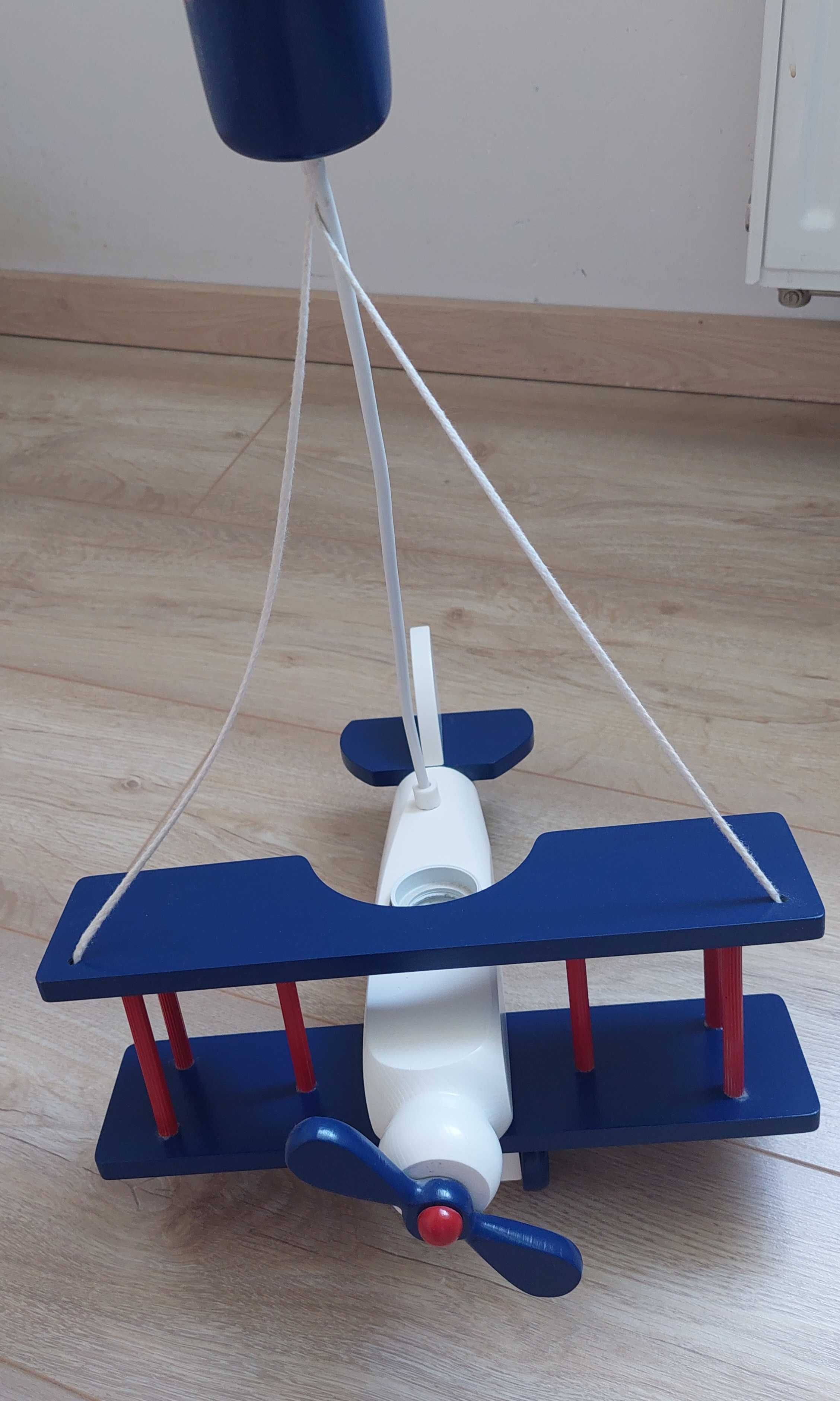 Lampa sufitowa samolot drewniany