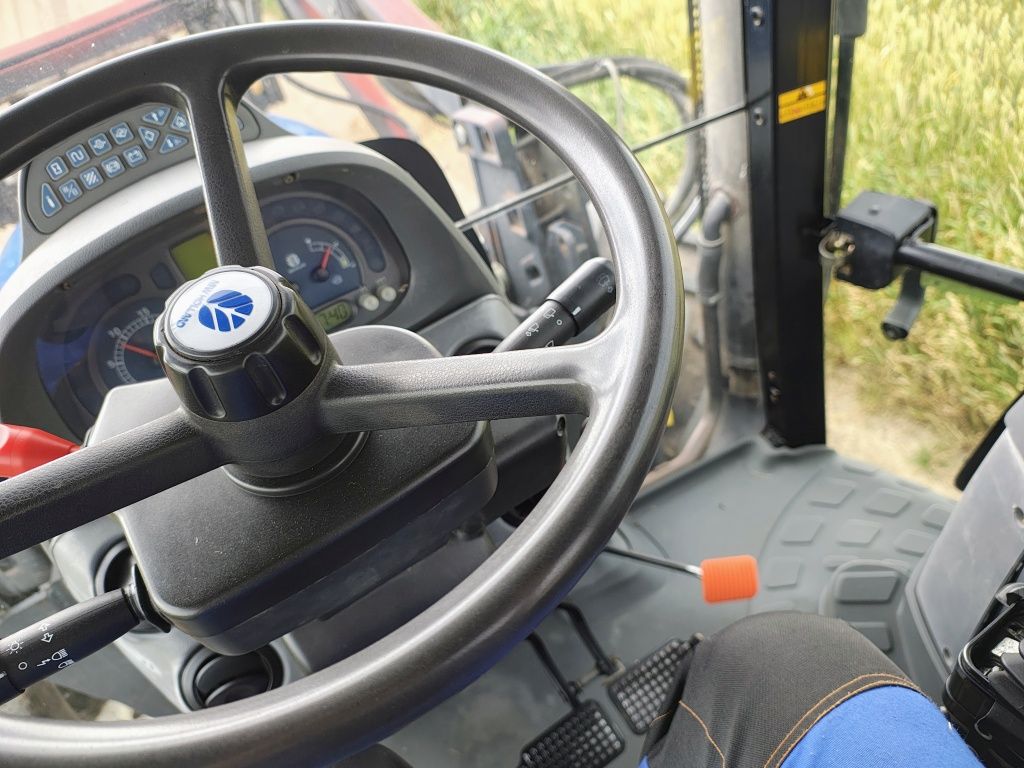 New Holland ts 100a case Claas Renault Fendt John Deere valtra massey
