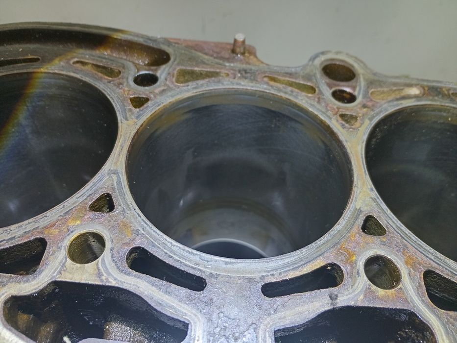 Блок цилиндров VOLKSWAGEN  PASSAT B7 B8 USA 07K103011F