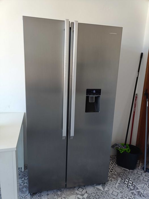 Frigorífico tipo americano confortec