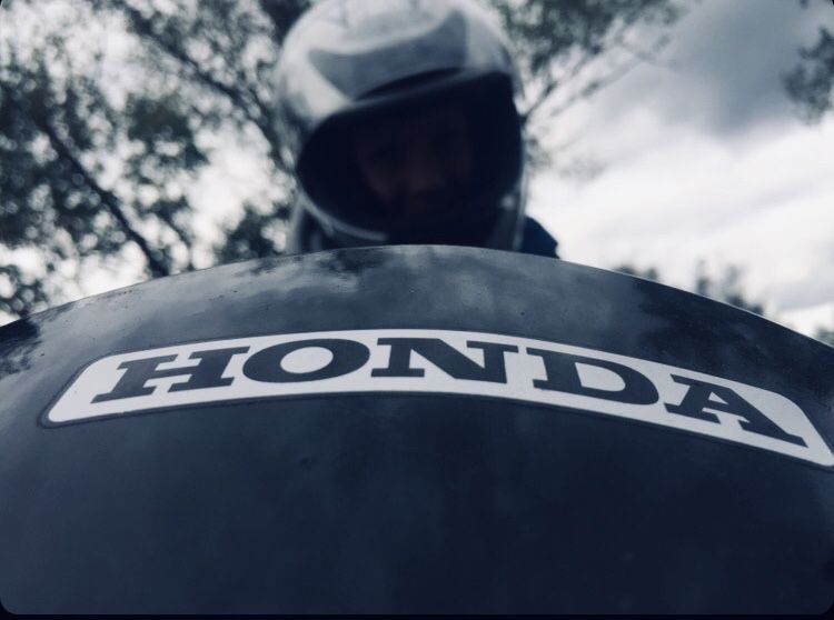 Мотоцикл Honda cb125e