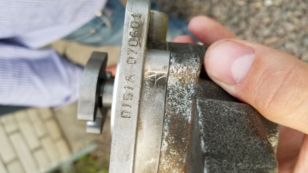 Вакуумний насос 2.8 HDI (Peugeot boxer, Fiat Ducato)