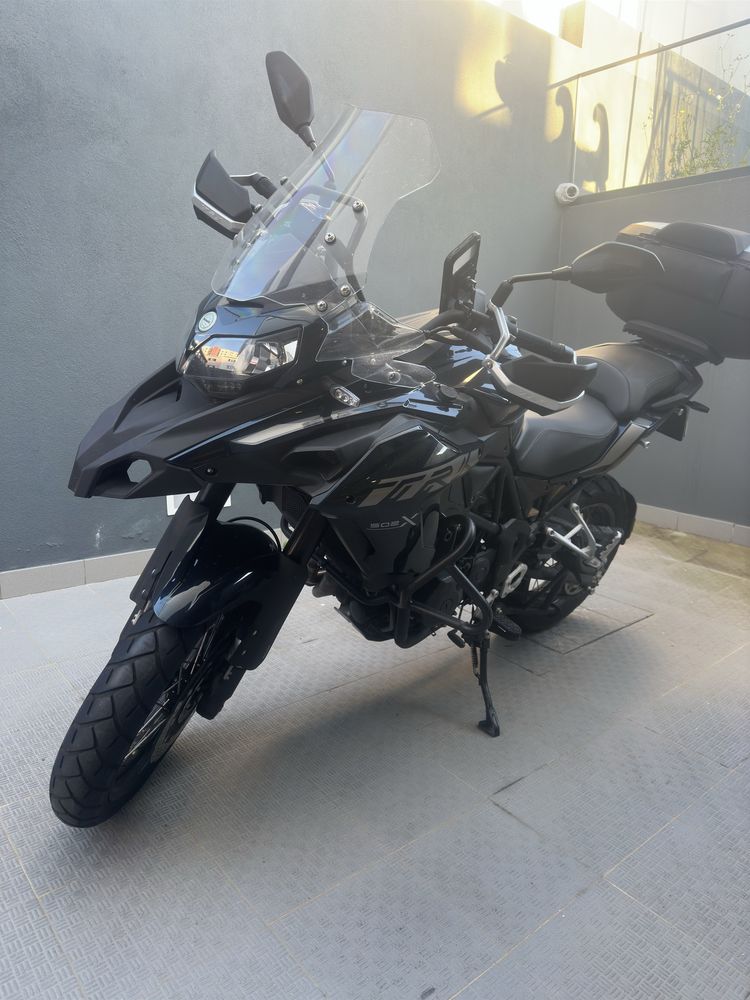 Benelli TRK 502X