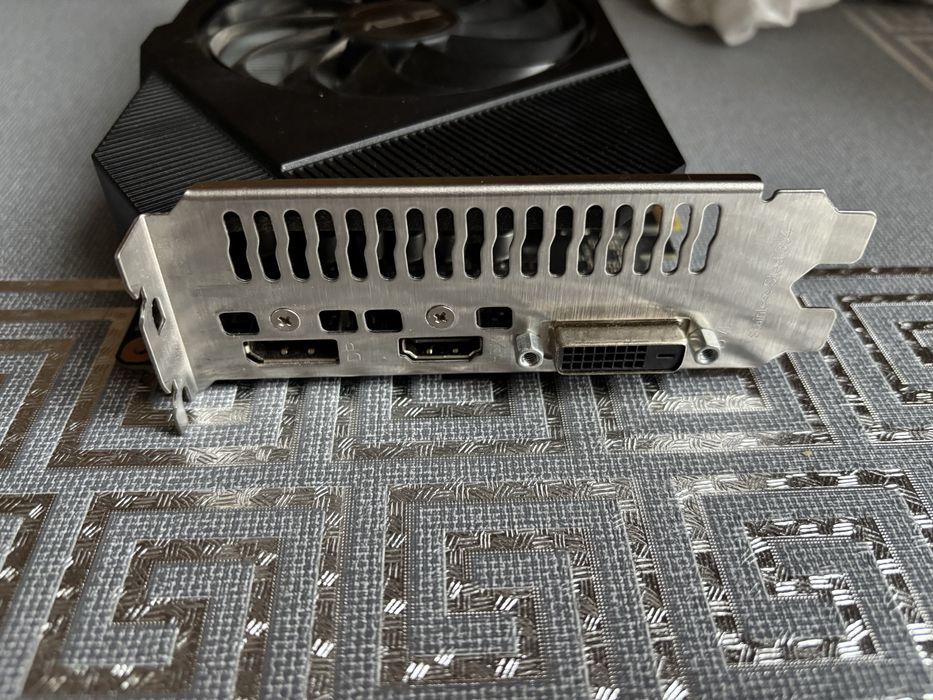 Asus GeForce GTX 1650 GDDR6