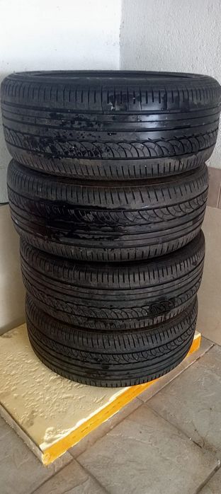 Pneus nankang como novos
