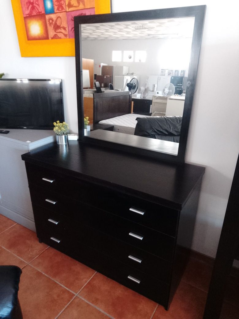 Conjunto de Quarto de Casal (Tudo pelo valor indicado)