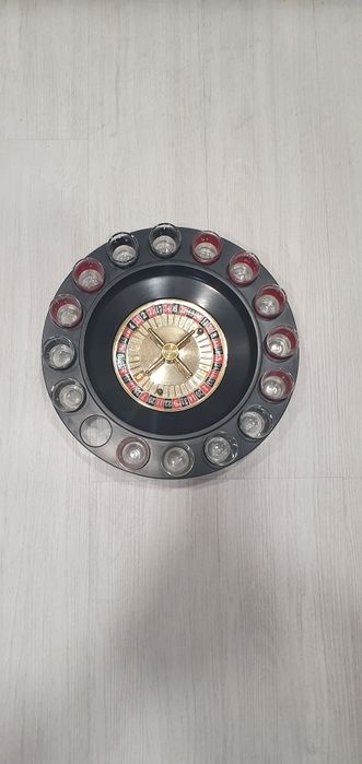 Rosyjska ruletka gra kieliszki 15 sztuk 2 kulki