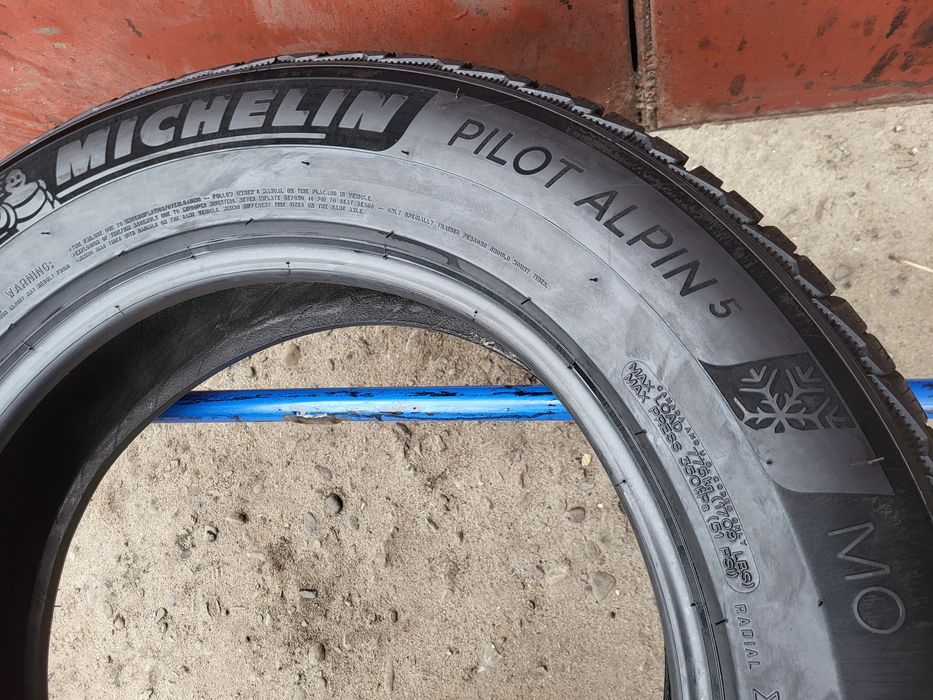 215/65/17 R17 Michelin Pilot Alpin 5 MO 4шт ціна за 1шт зима шини