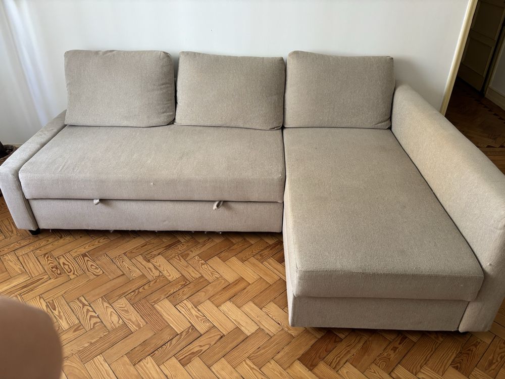 Sofá cama IKEA.