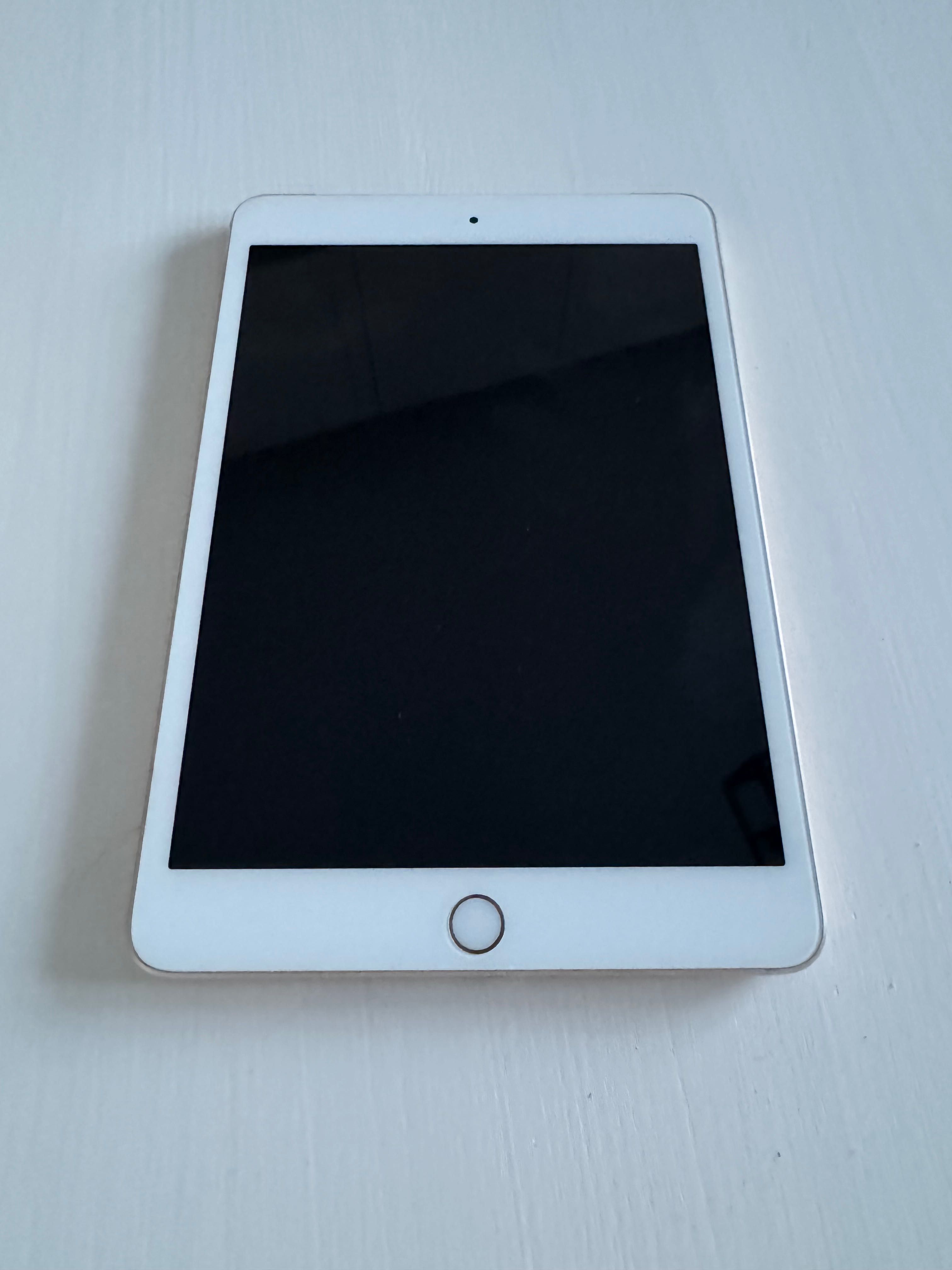 iPad mini 3 64GB Gold