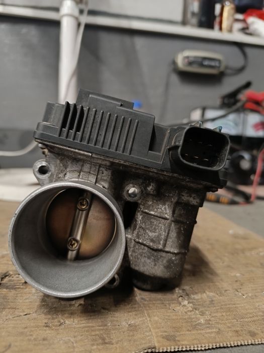 Дроссель на нисан Альмера классик