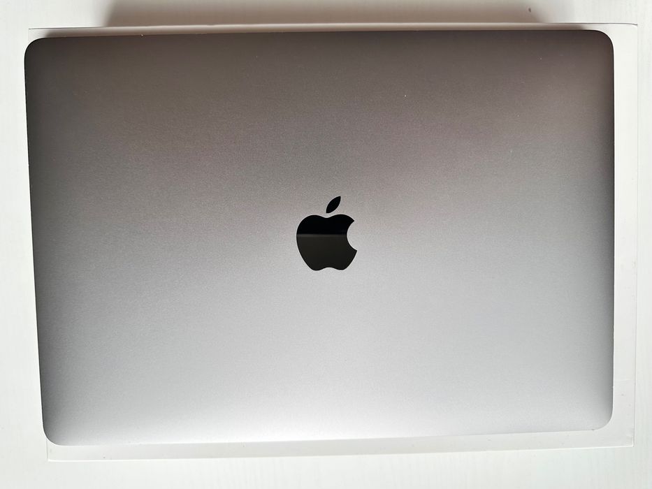 Apple MacBook Pro A1989 (2018) 13,3" Space Gray, Touch Bar