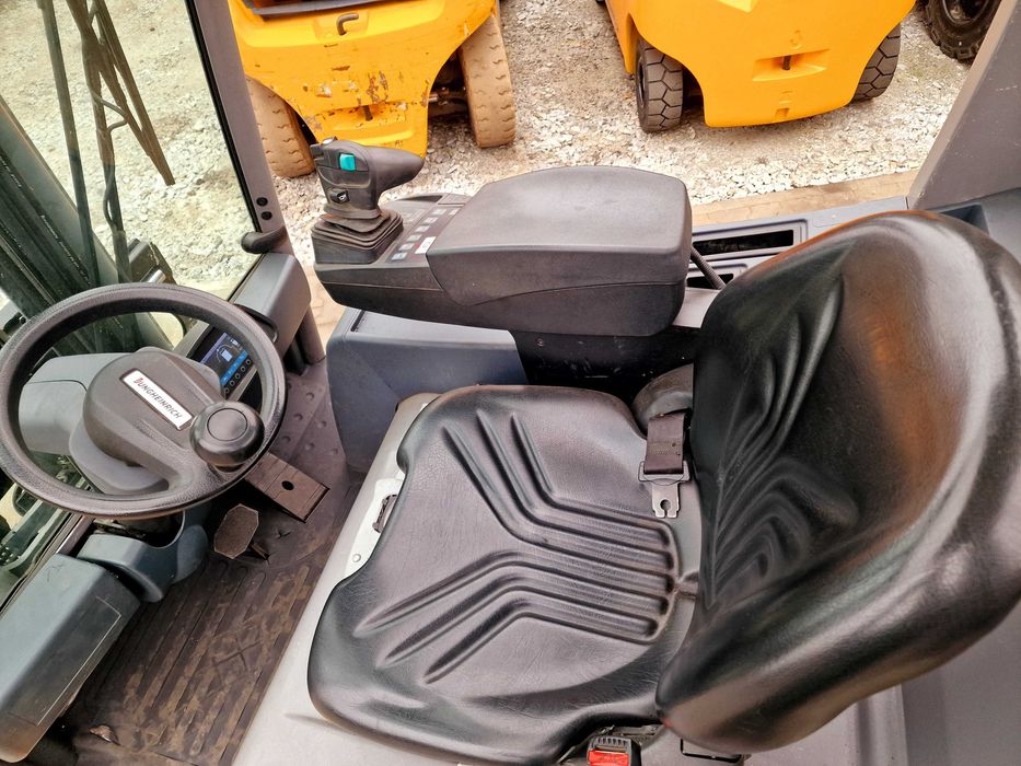 Jungheinrich EFG 215 Wózek paletowy widłowy Elektryczny Triplex 5m 1.5