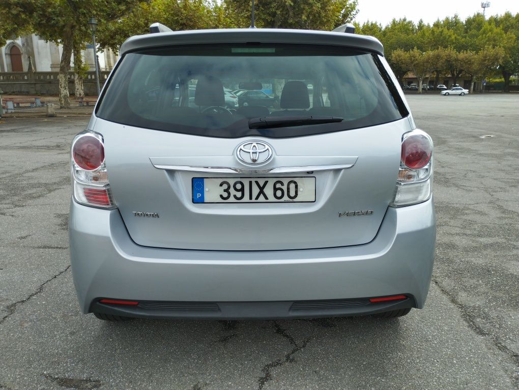 Toyota Verso 7 lugares 2.0D4D 2010